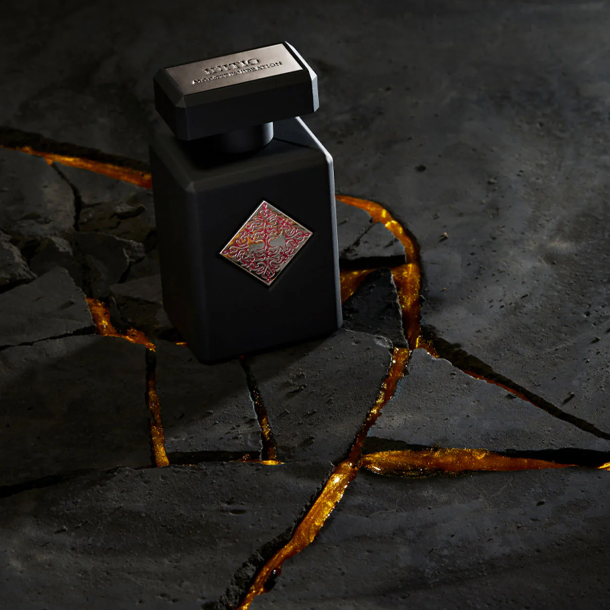 1246-addictive-vibration-eau-de-parfum-4.webp Addictive Vibration Eau de Parfum