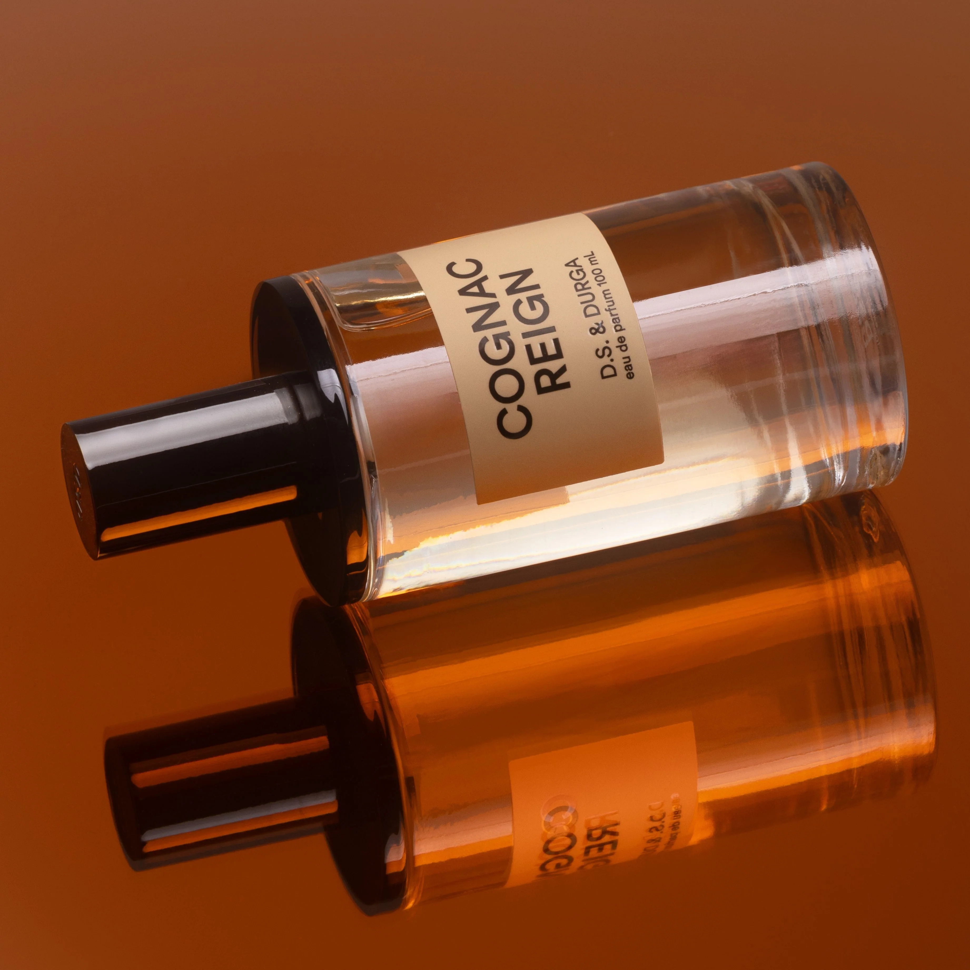 180-cognac-reign-eau-de-parfum-6.webp Cognac Reign Eau de Parfum