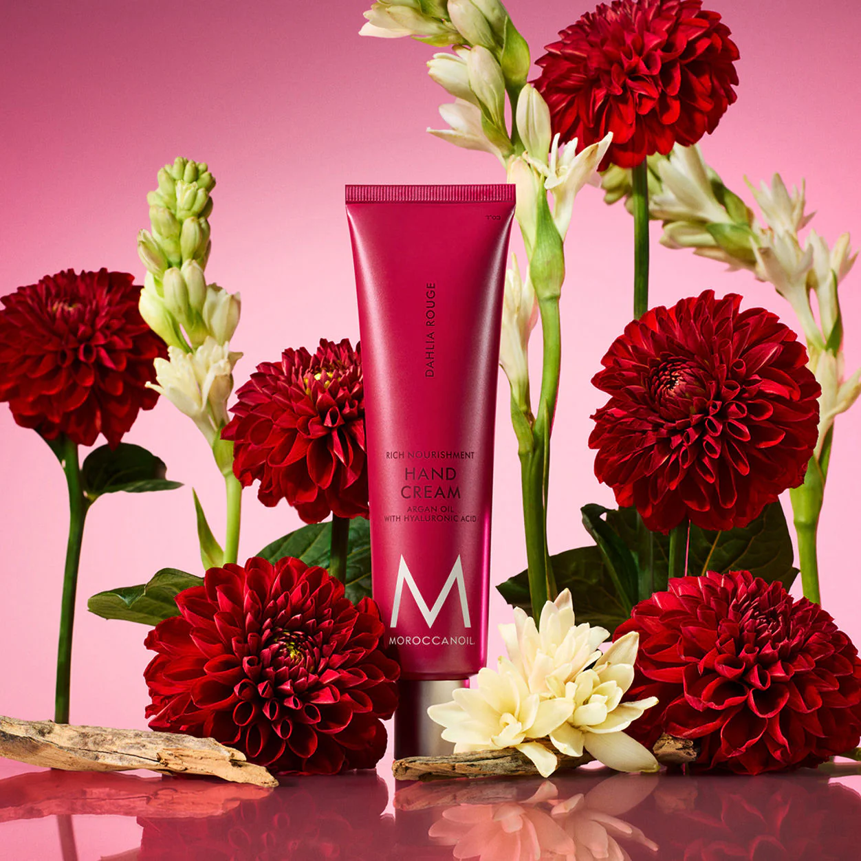 3622-dahlia-rouge-hand-cream-3.webp Dahlia Rouge Hand Cream