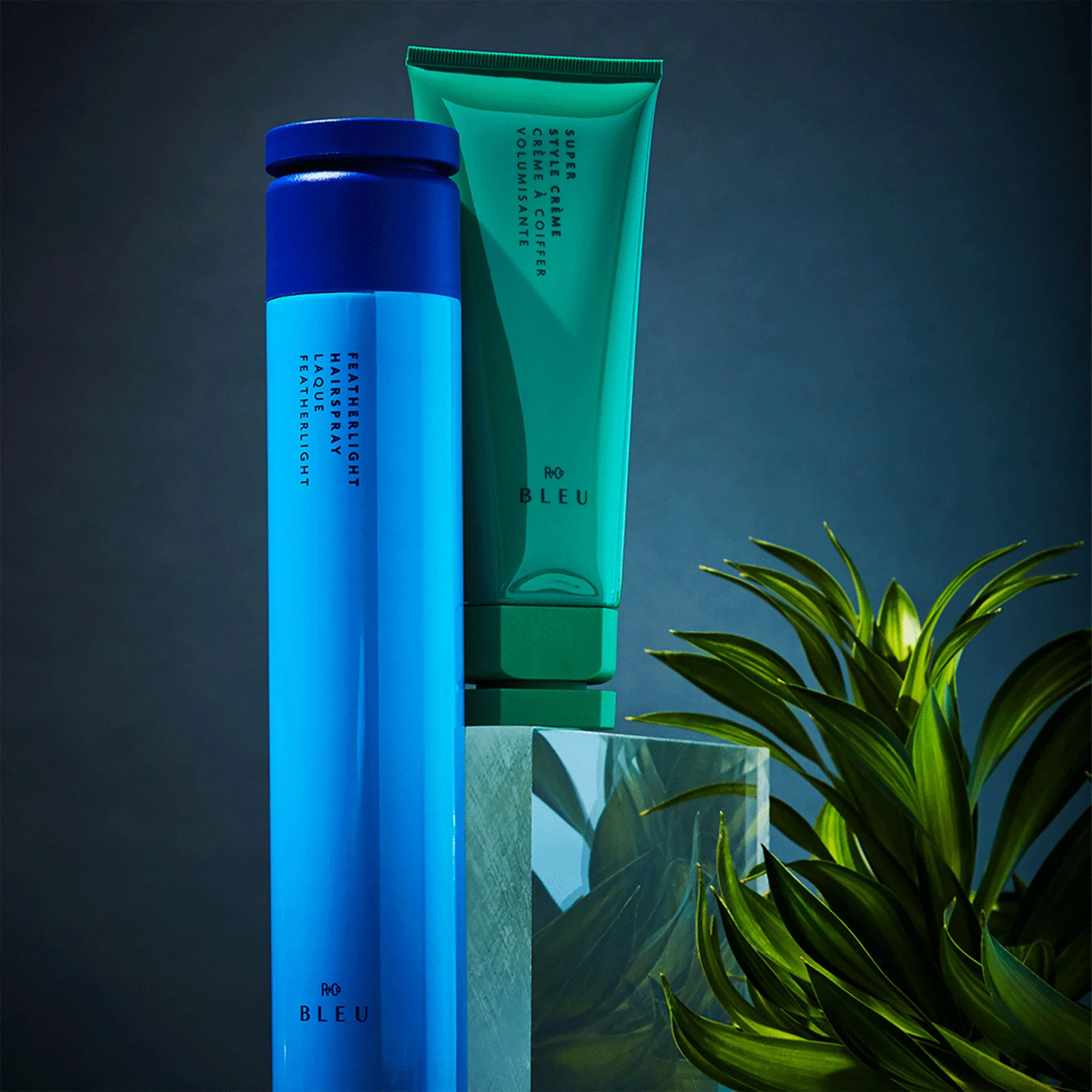 4760-featherlight-hairspray-3.webp Featherlight Hairspray