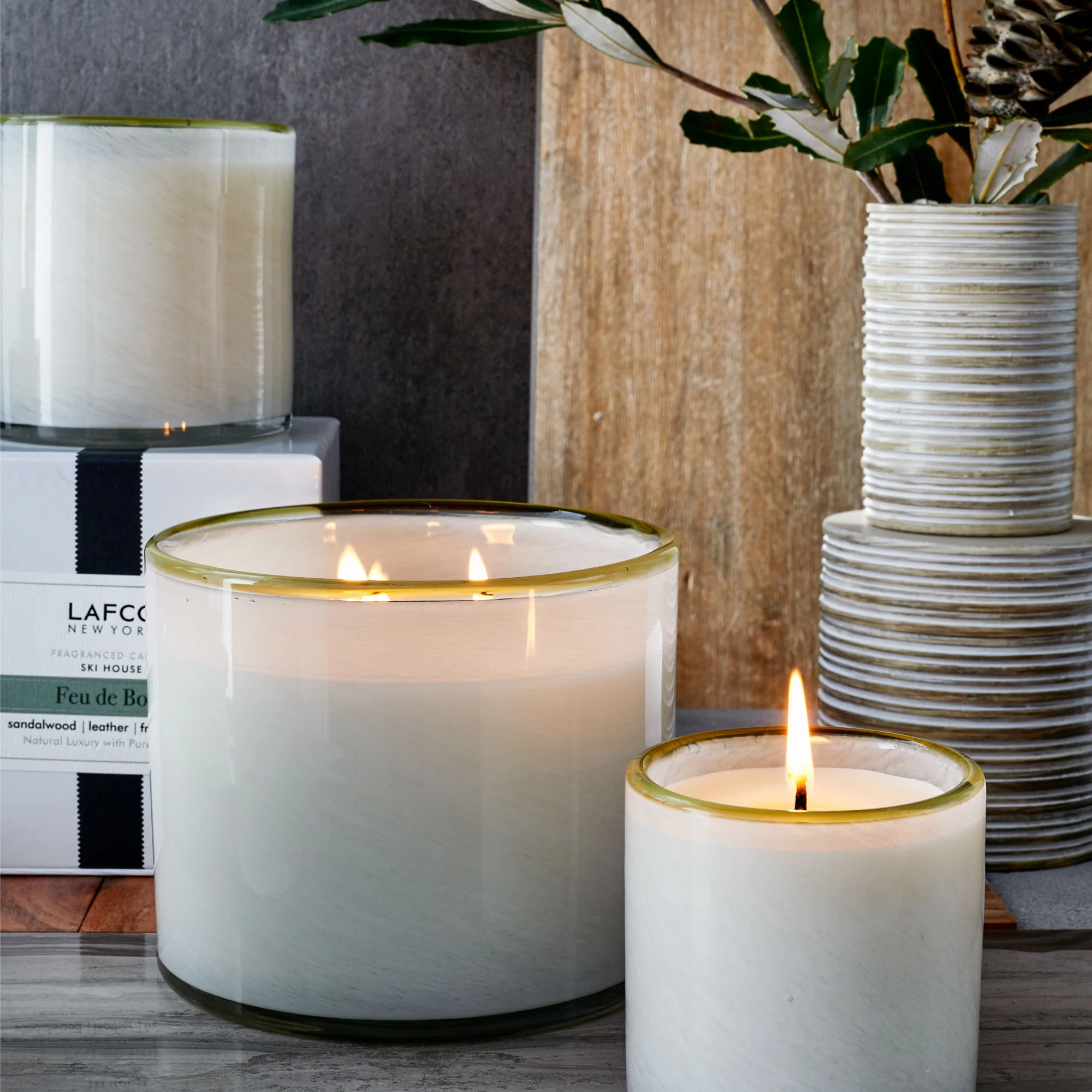 4788-feu-de-bois-candle-16.webp Feu de Bois Candle