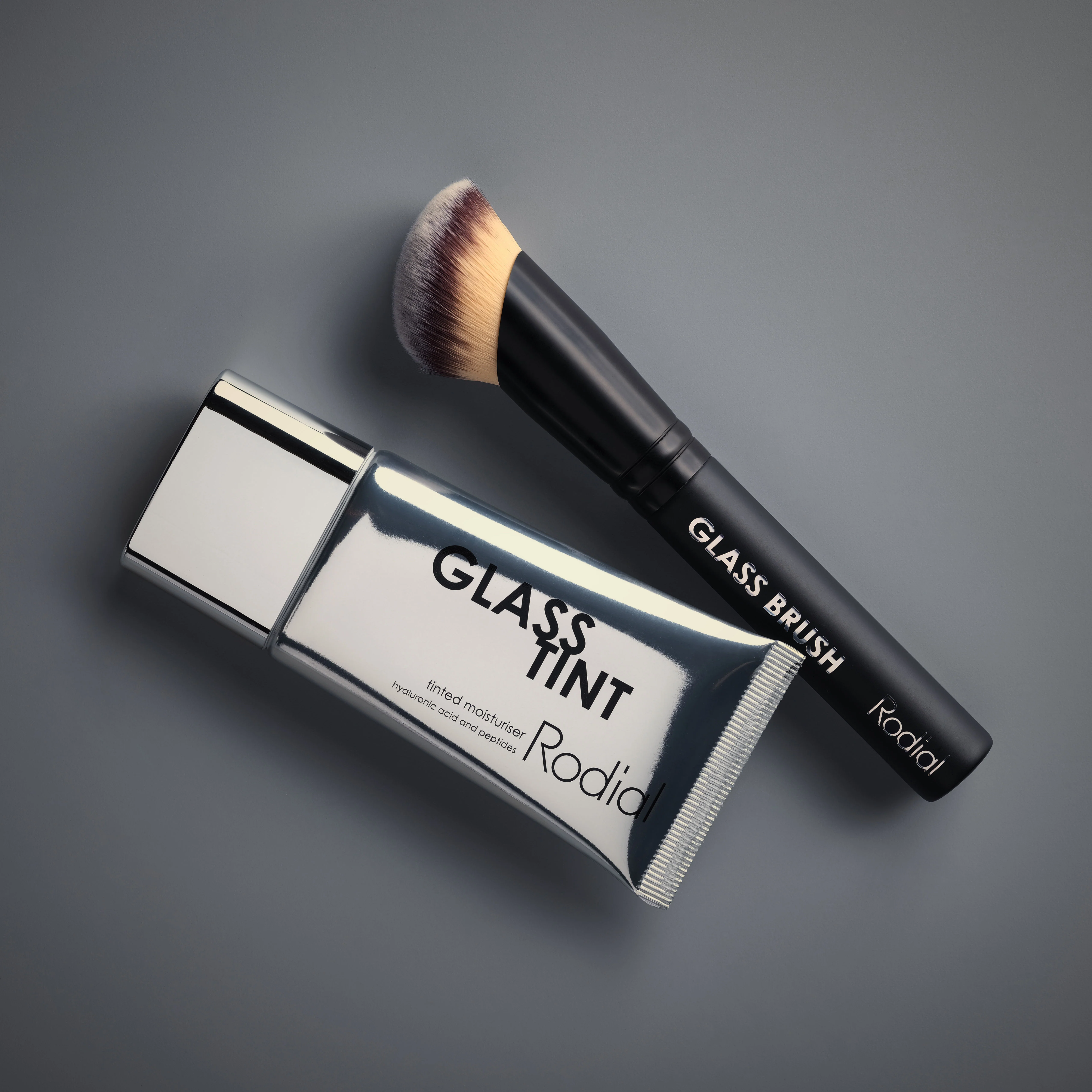 5206-glass-foundation-brush-2.webp Glass Foundation Brush