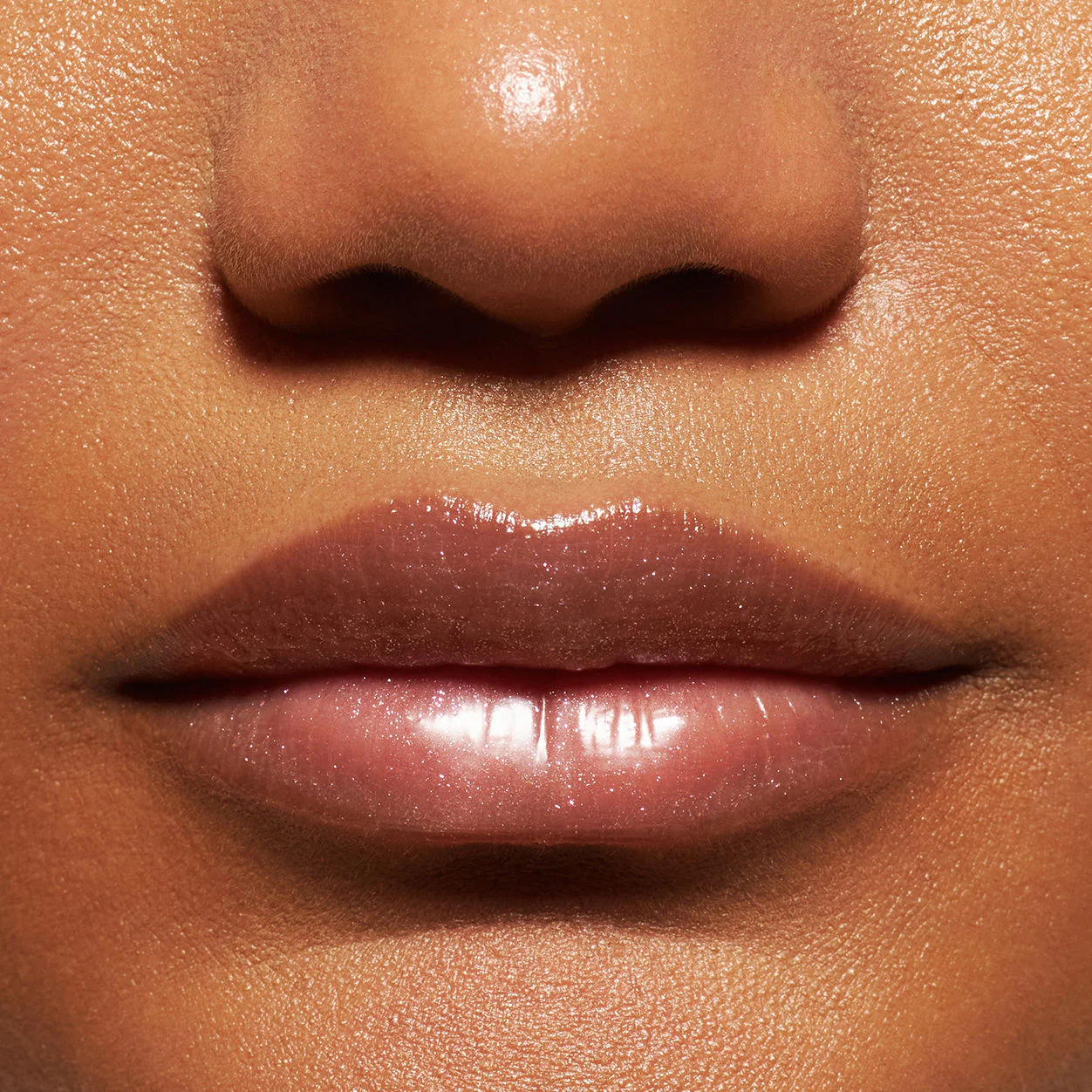Glisten Up Lip Gloss