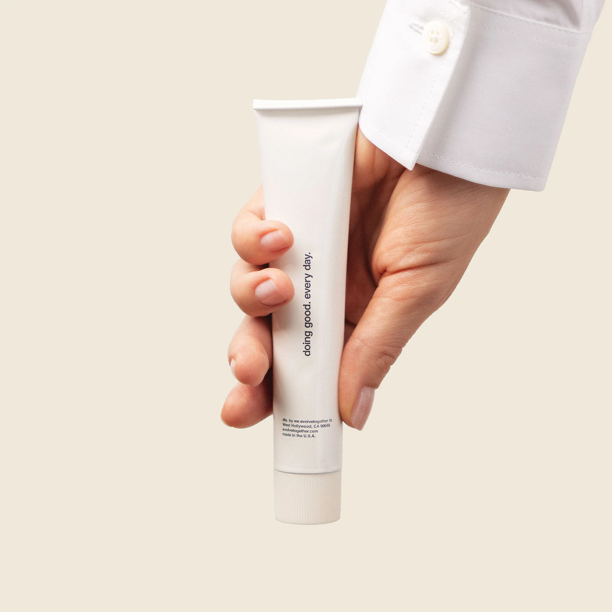 5637-havana-hydrating-hand-cream-5.webp Havana Hydrating Hand Cream