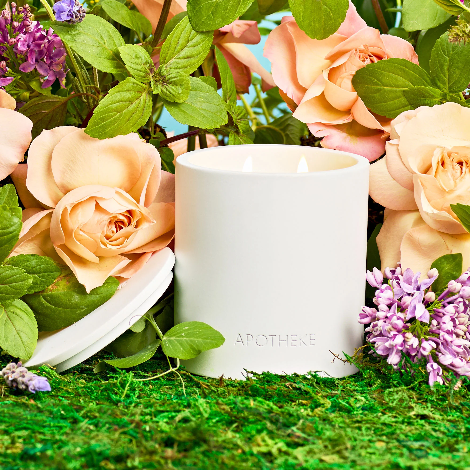 5797-holy-basil-and-rosewater-2-wick-concrete-candle-5.webp Holy Basil and Rosewater 2-Wick Concrete Candle