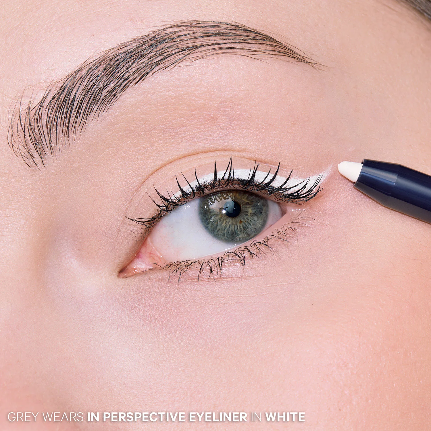 6022-in-perspective-eyeliner-pencil-33.webp In Perspective Eyeliner Pencil