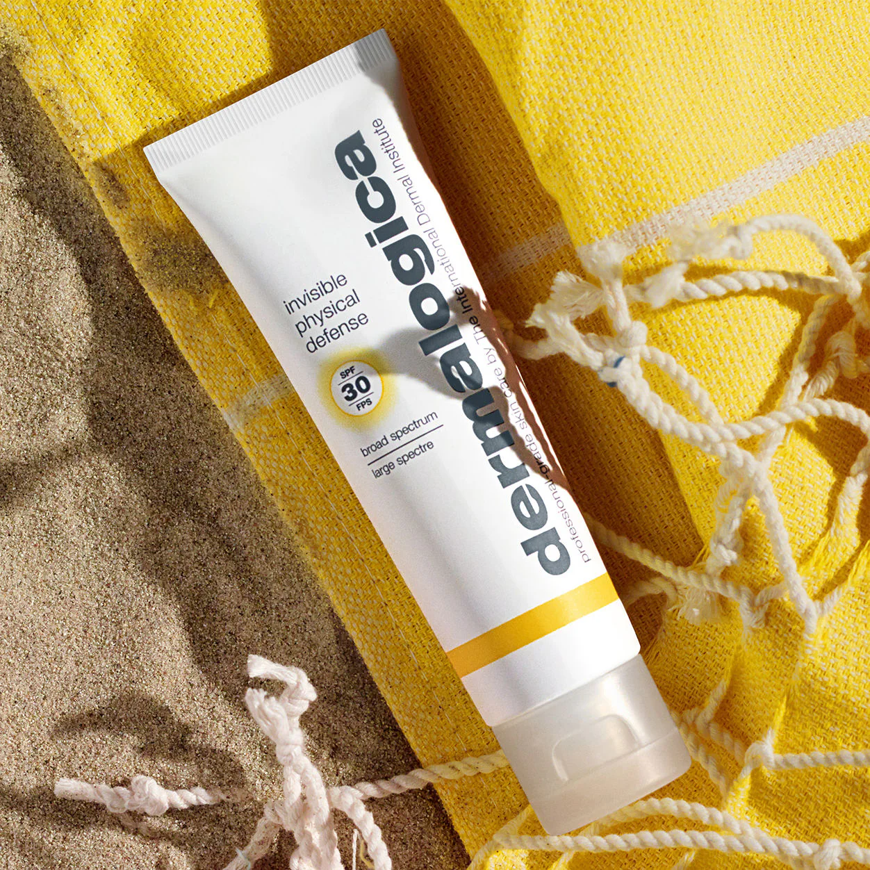 6170-invisible-physical-defense-spf-30-4.webp Invisible Physical Defense SPF 30