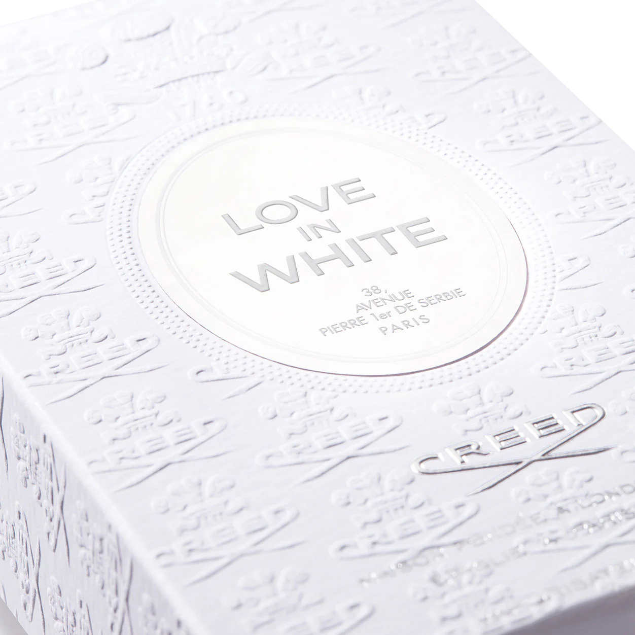 7112-love-in-white-eau-de-parfum-3.webp Love In White Eau de Parfum
