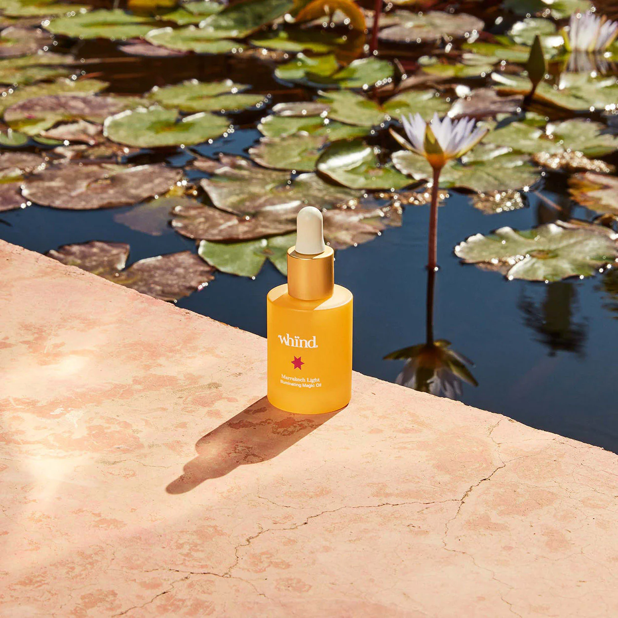 7302-marrakech-light-illuminating-magic-oil-6.webp Marrakech Light Illuminating Magic Oil