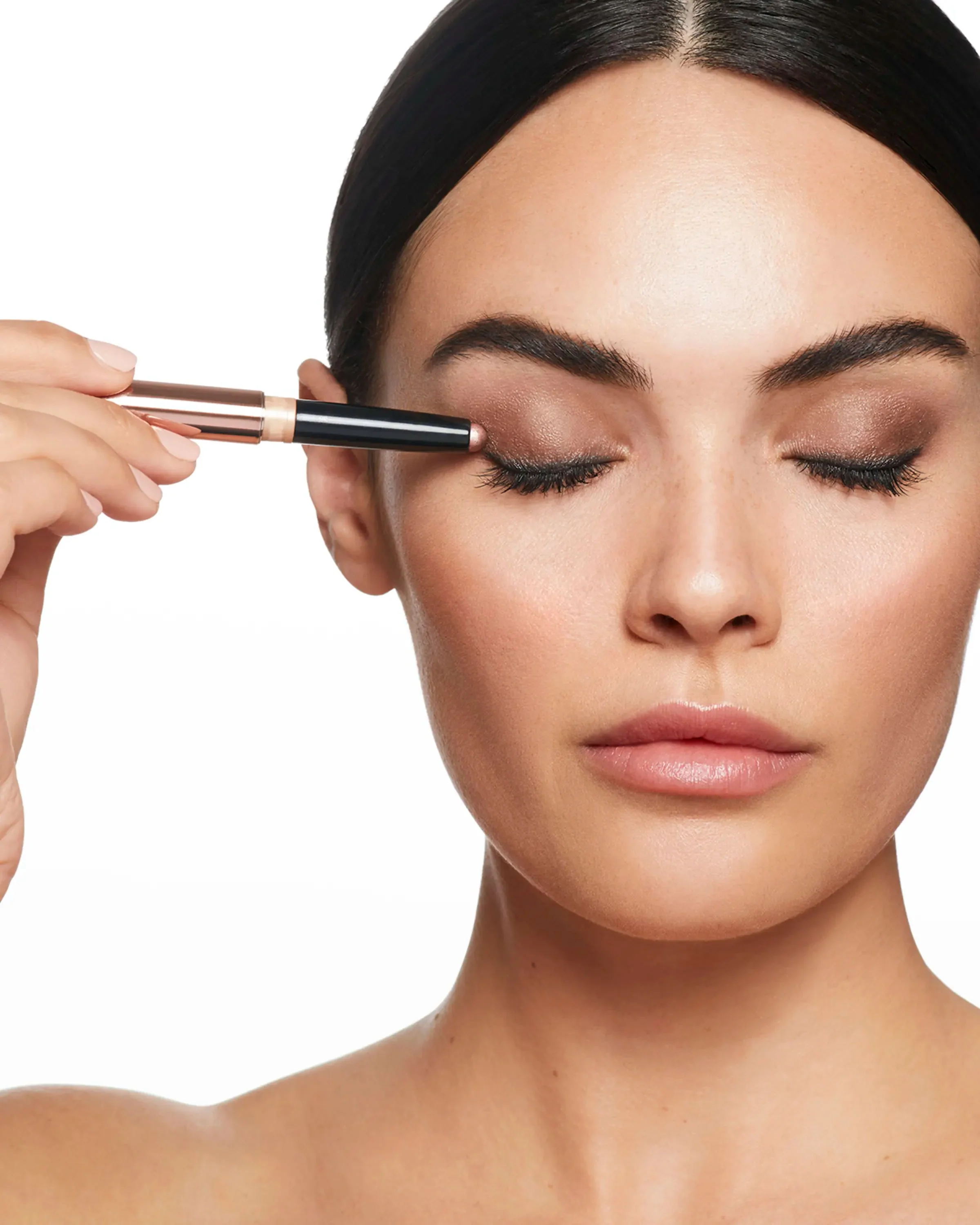844-24-hour-eye-shadow-and-liner-3.webp 24 Hour Eye Shadow And Liner